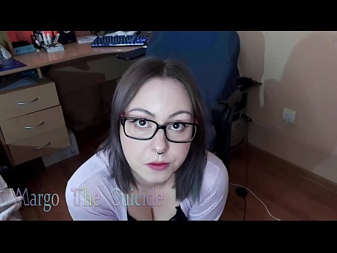 ❤️ Sexet pige med briller sutter Dildo dybt på kamera ️ Super porno at da.pornosexphoto.ru